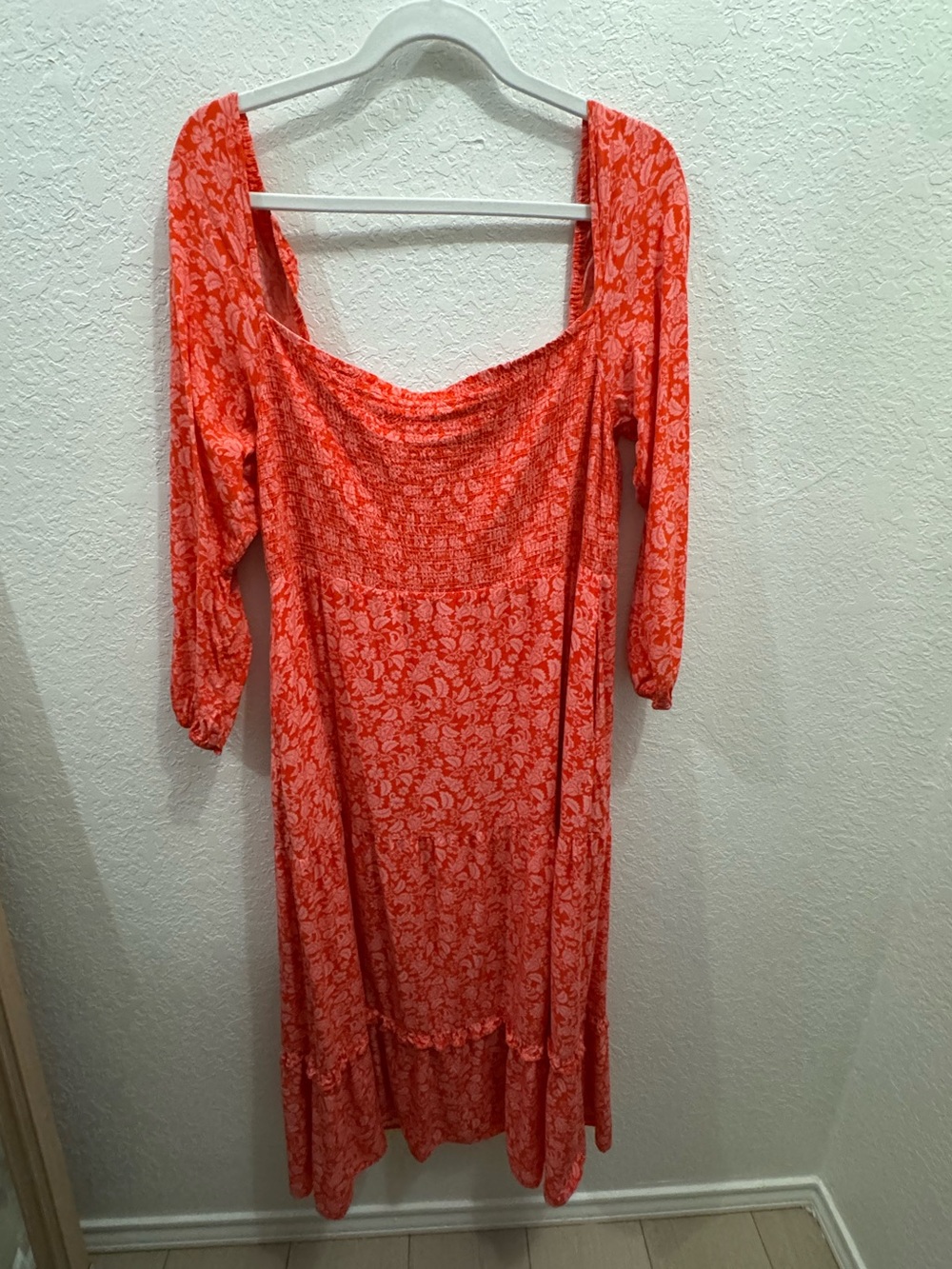 Anthropologie - Dolan- S-Women’s Red Floral Midi Dress